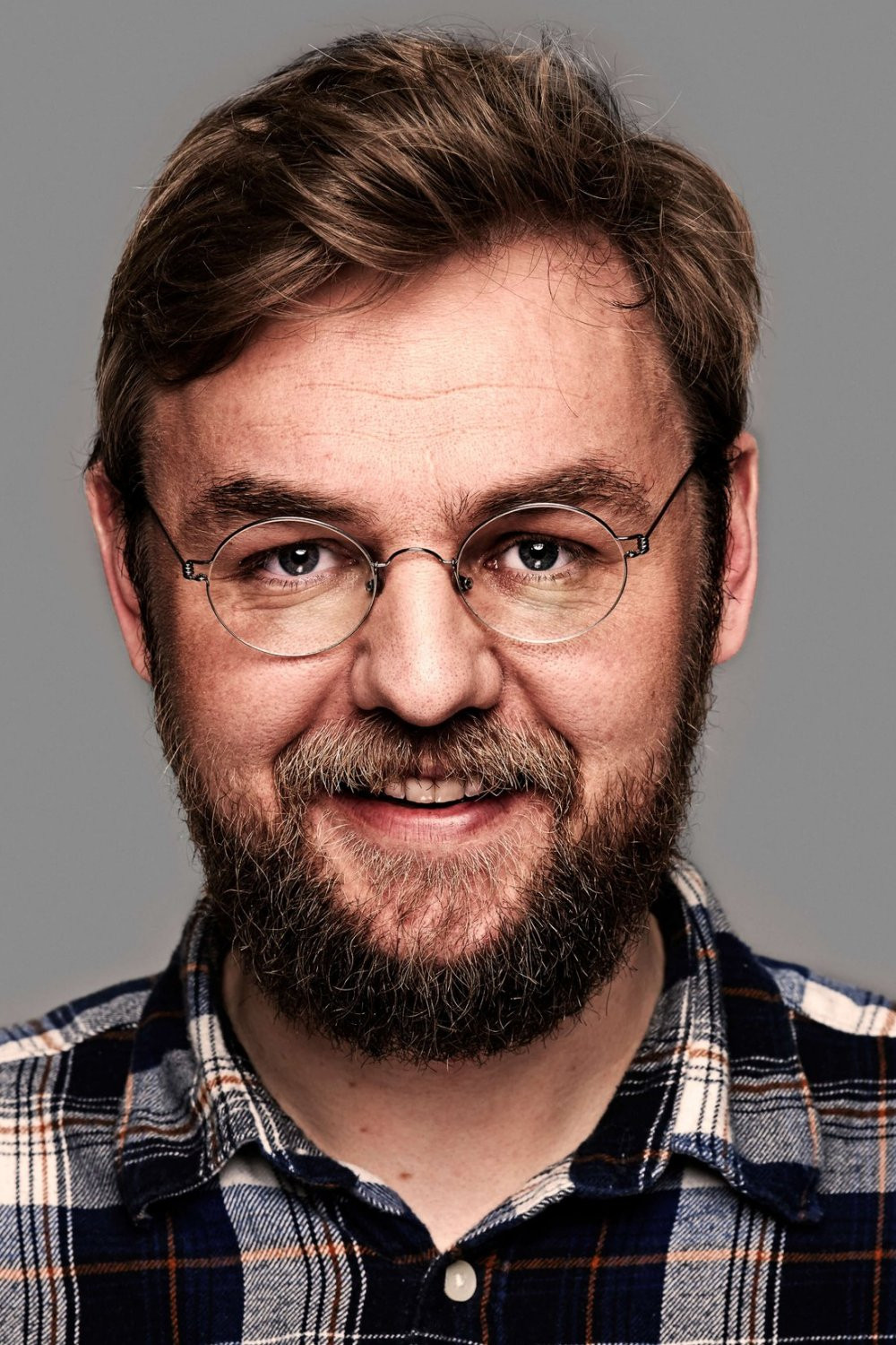 Jonas Mogensen backdrop