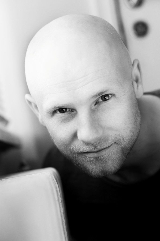 Ivo Martinsons backdrop