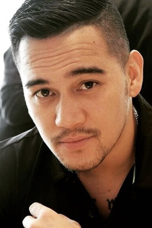 Mario Lawalata backdrop