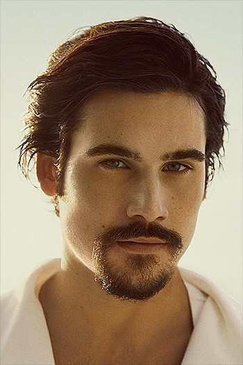 Nicolas Prattes backdrop