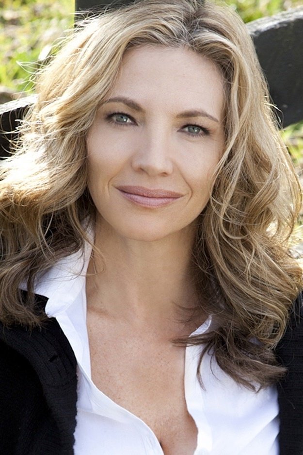 Cilda Shaur backdrop