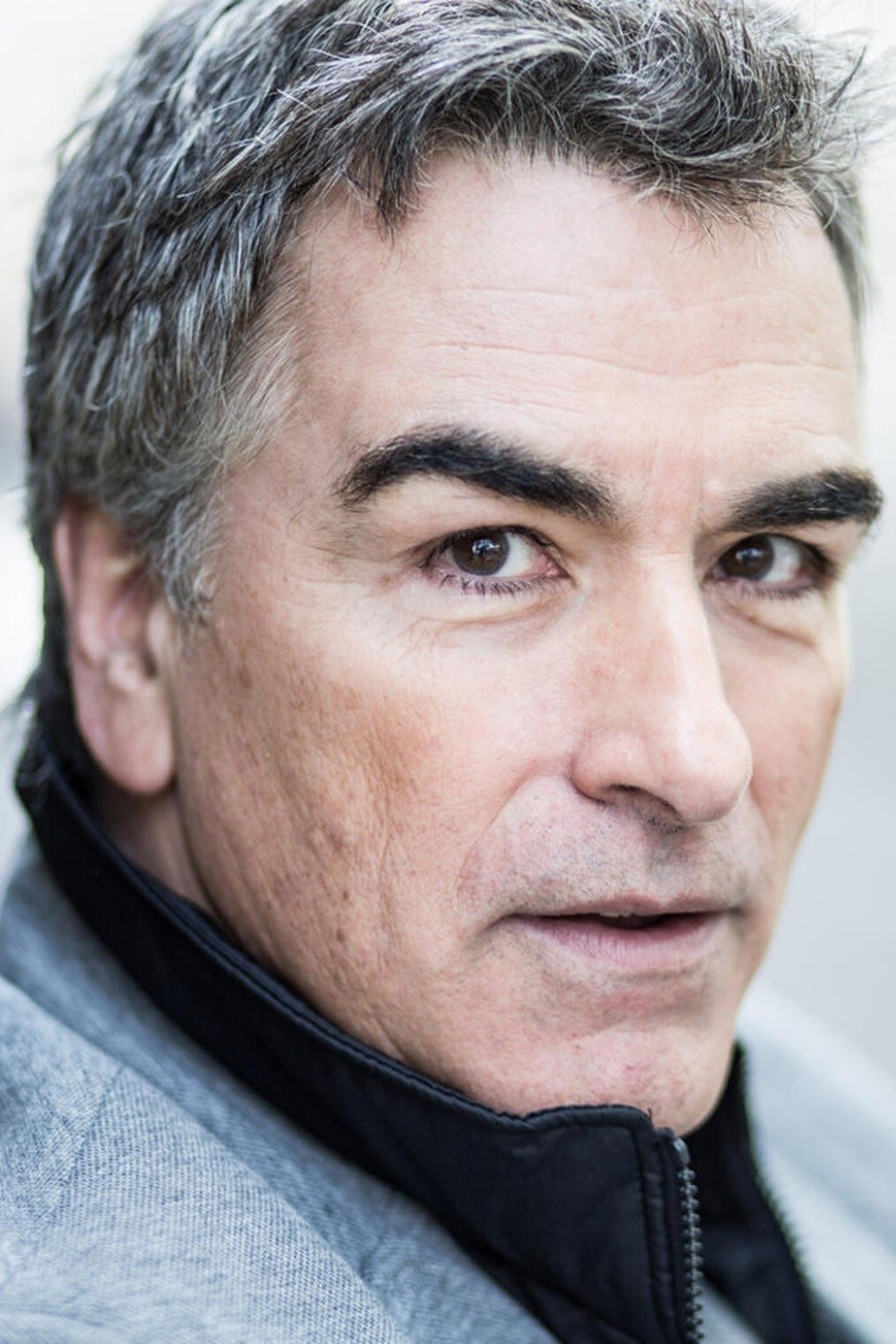 Antoine Herbez backdrop