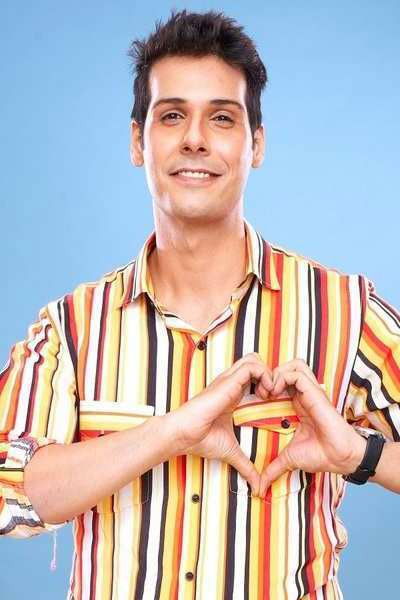 Nikhil Khurana backdrop