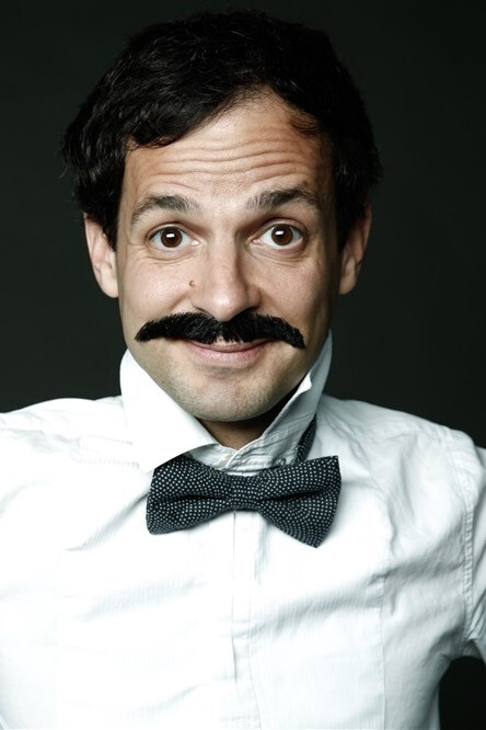 Sébastien Chartier backdrop