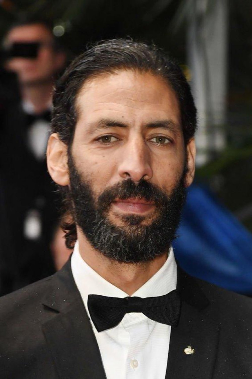 Salah Bensalah backdrop