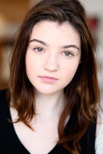 Elizabeth Tremblay-Gagnon backdrop