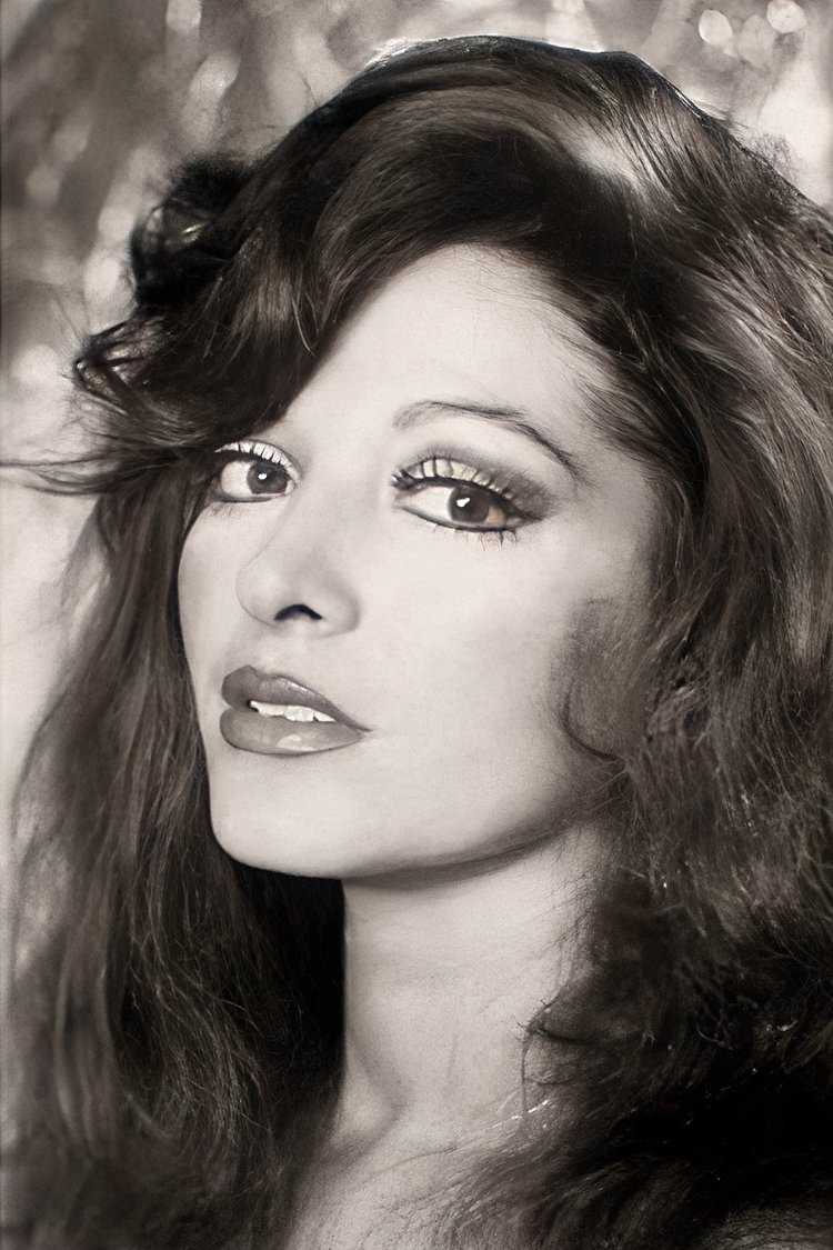 Melek Görgün backdrop