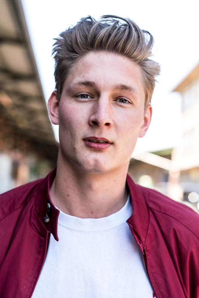 Yannik Meyer backdrop