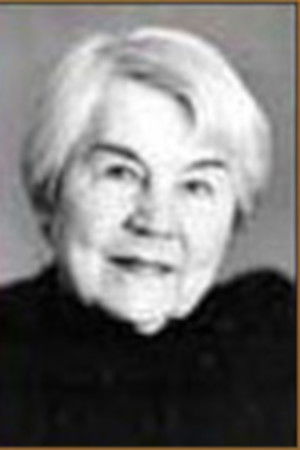 Yevgeniya Kovalyova backdrop