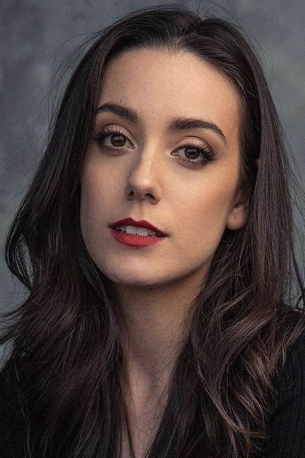 Antoniette Iesue backdrop