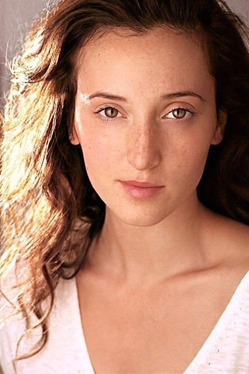 Daniella Alma backdrop