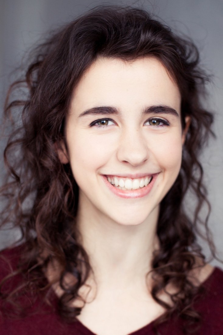 Marguerite d'Amour backdrop