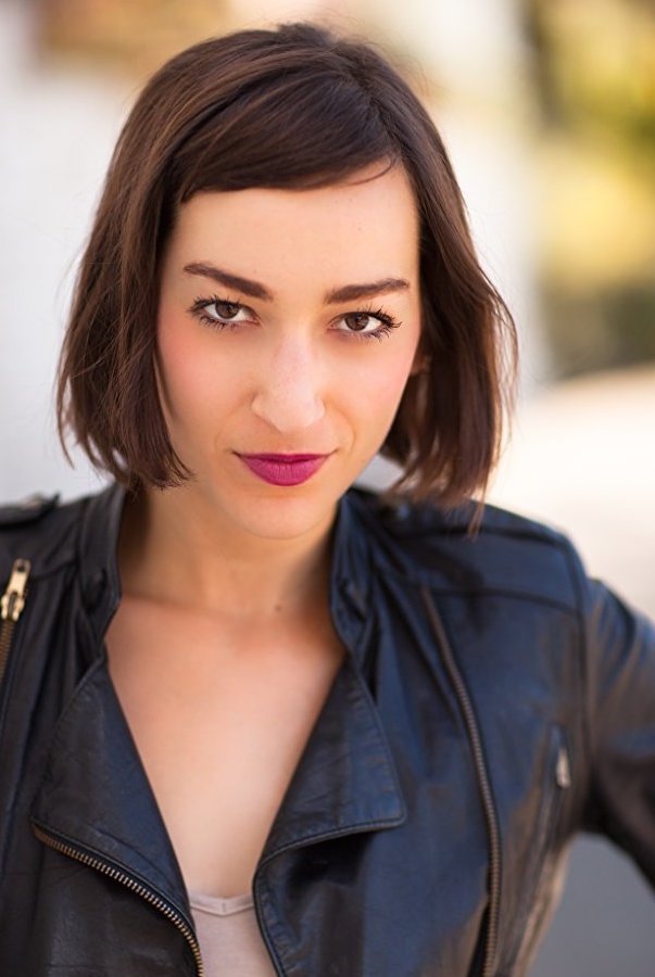 Jamie Sara Slovon backdrop