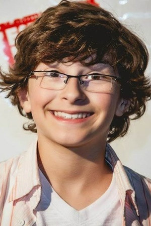 Fhelipe Gomes backdrop