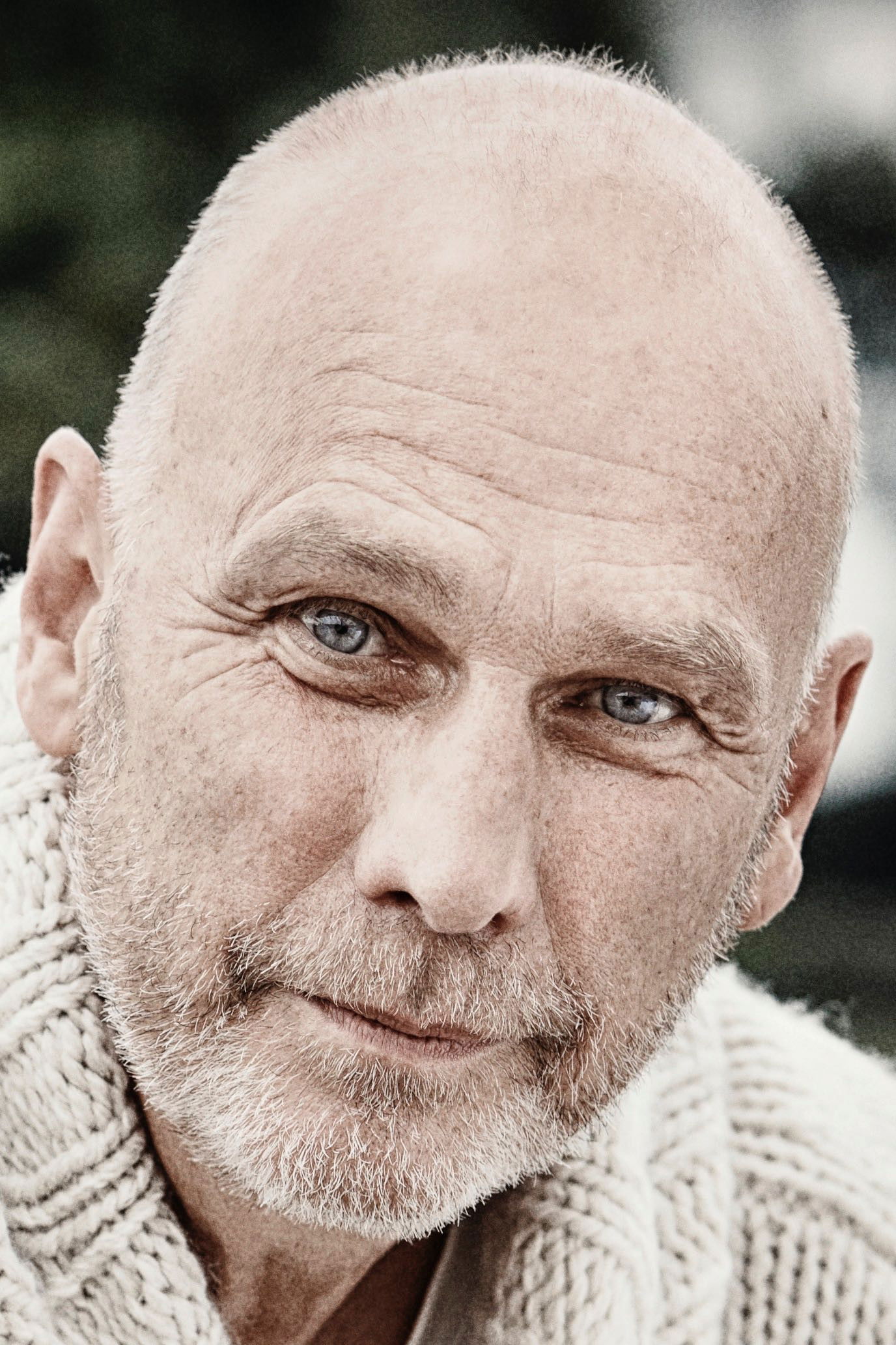 Michael Bideller backdrop