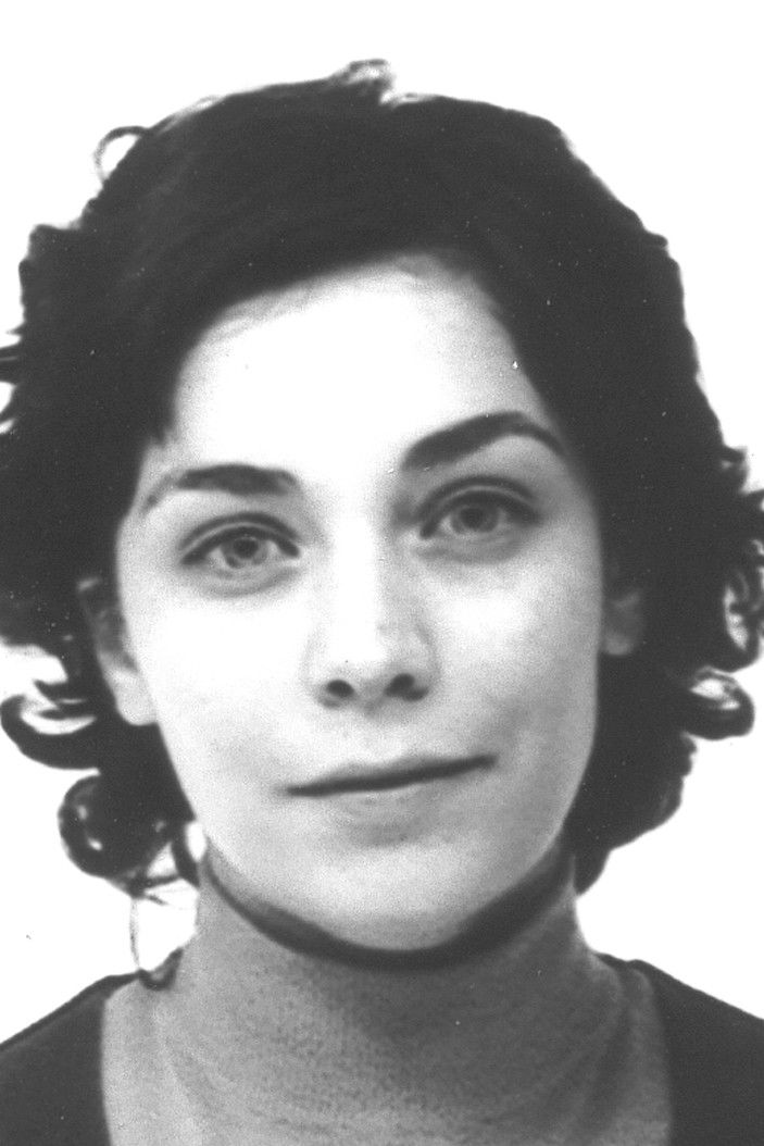 Sarah Darmon backdrop