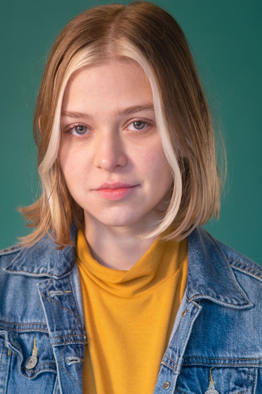 Leah Schiman backdrop