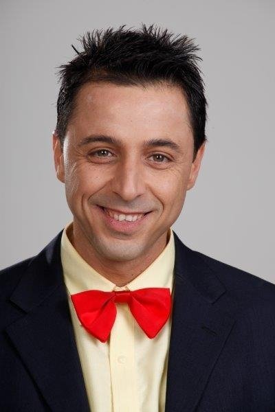 חיים אוסדון backdrop