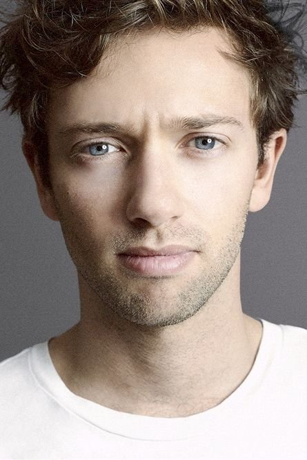 Xavier Lacaille backdrop