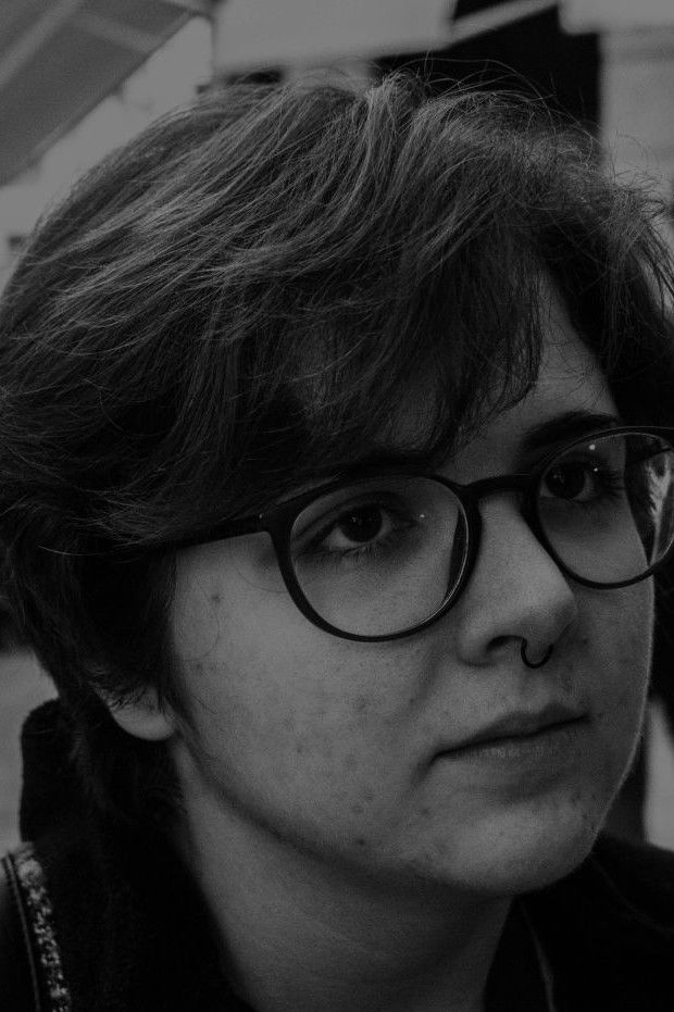 María Navarro backdrop