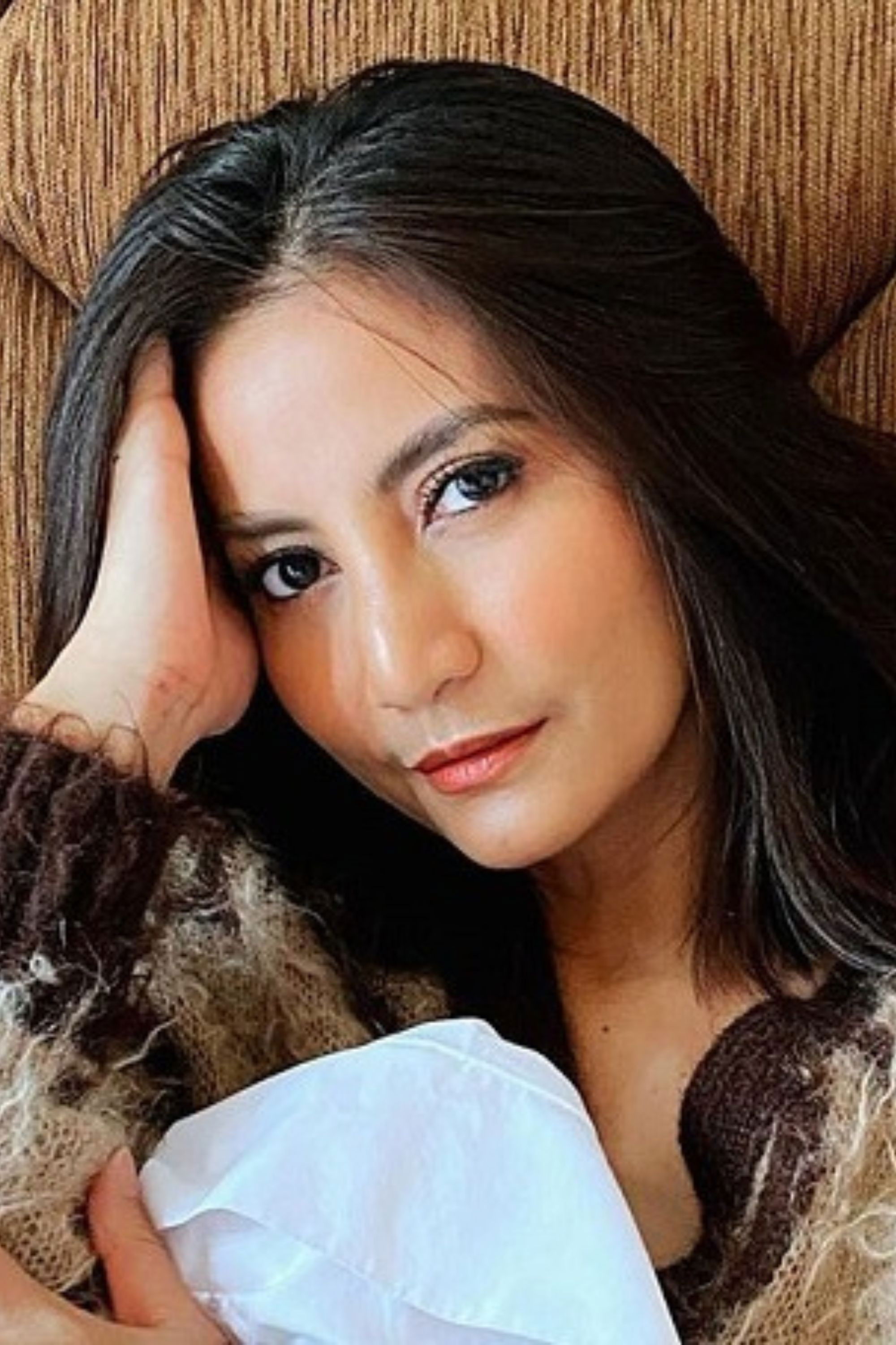 Natasha Dewanti backdrop