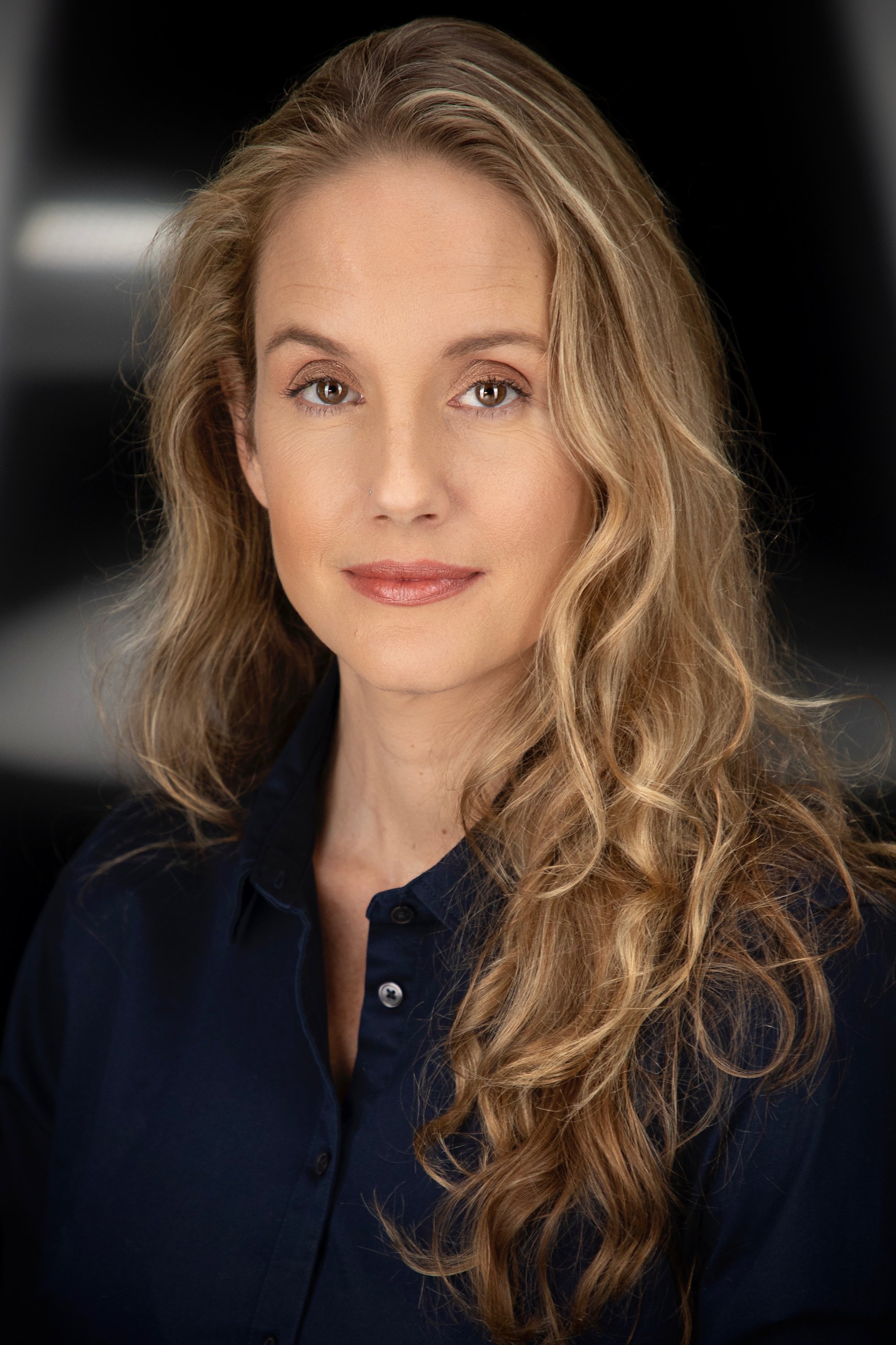 Kristy Barrington backdrop