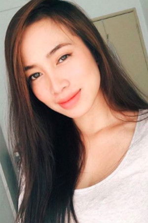 Livonia Ricky backdrop