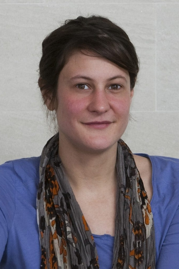 Anja Kofmel backdrop