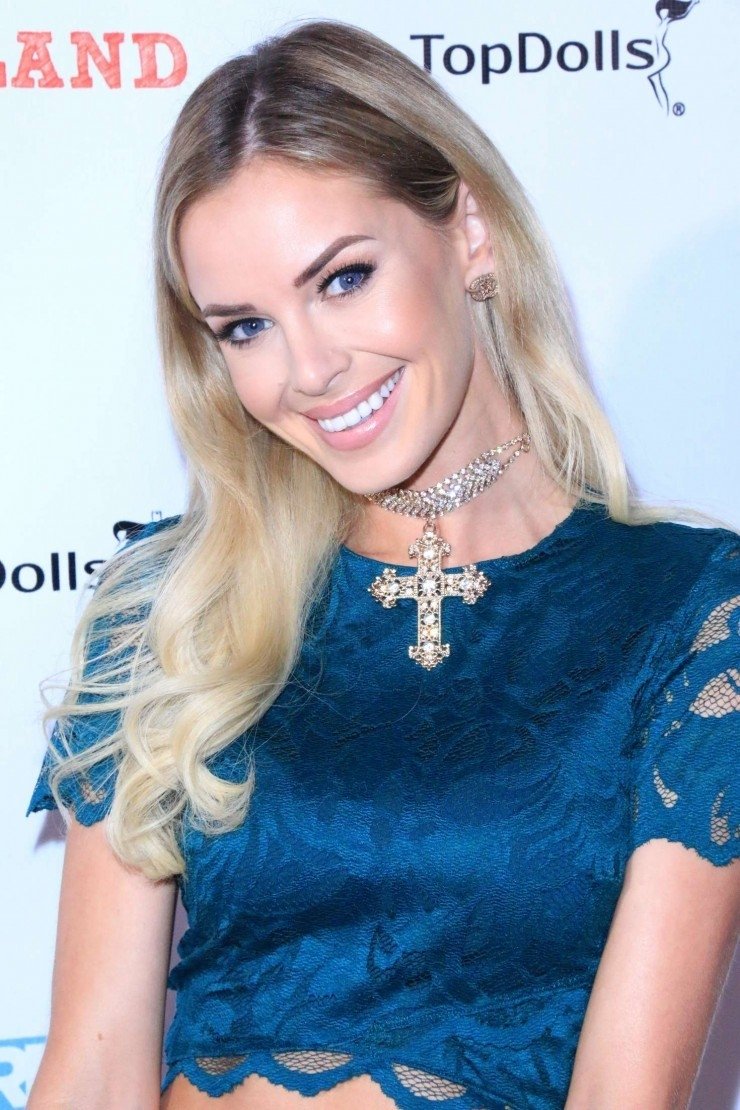 Katy Marie Johnson backdrop