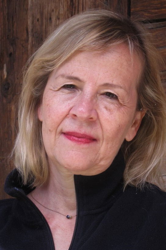 Kirsten Esch backdrop