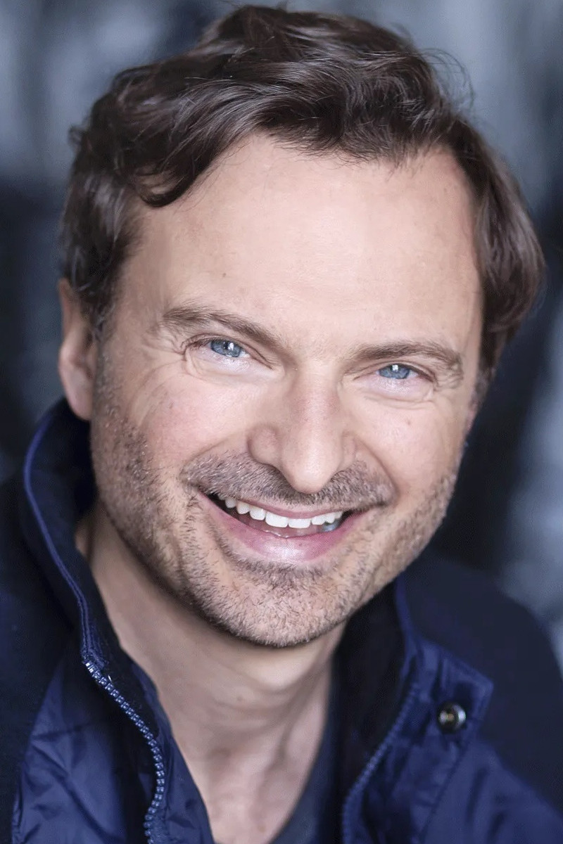 Emmanuel Bodin backdrop