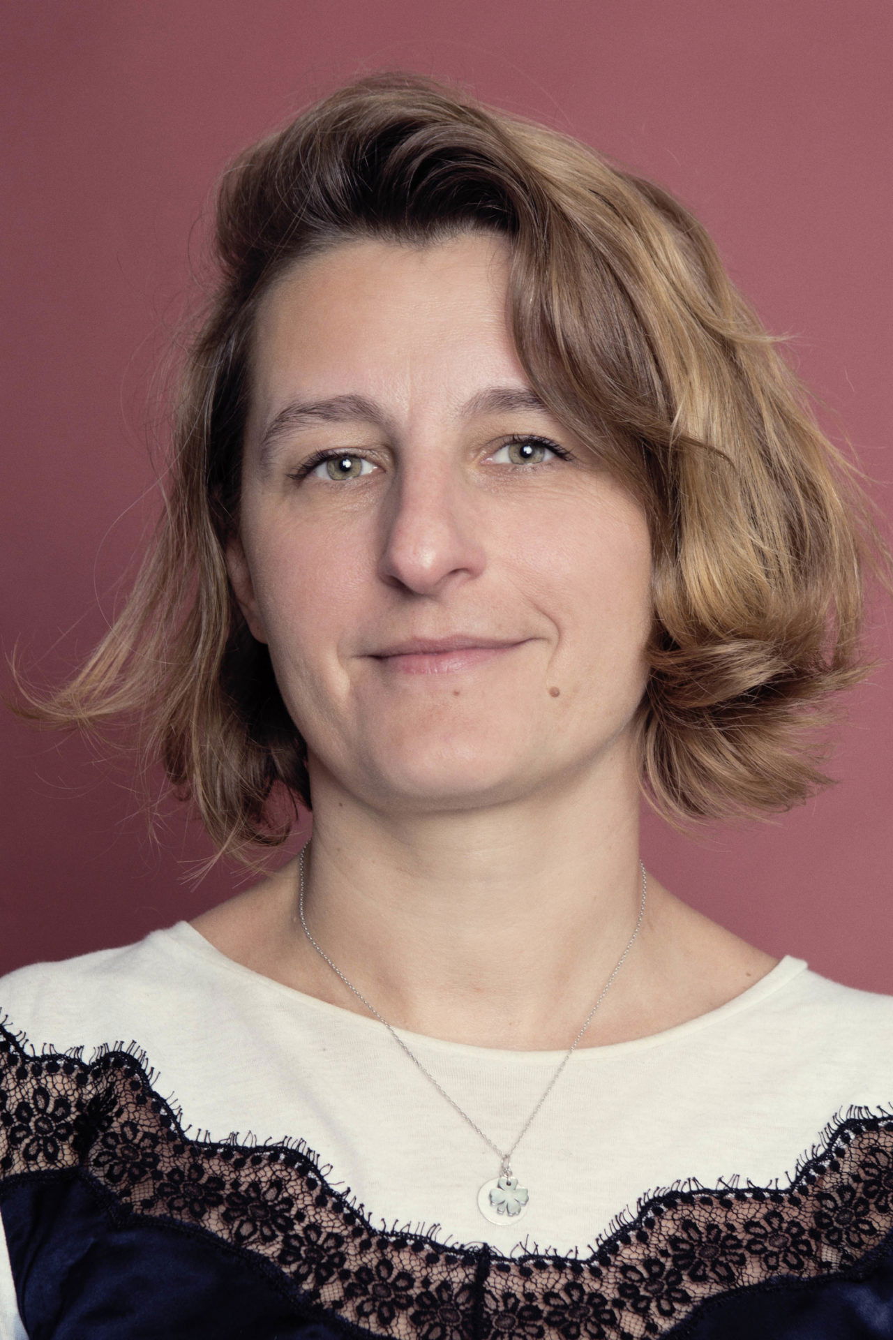 Sandra Rude backdrop