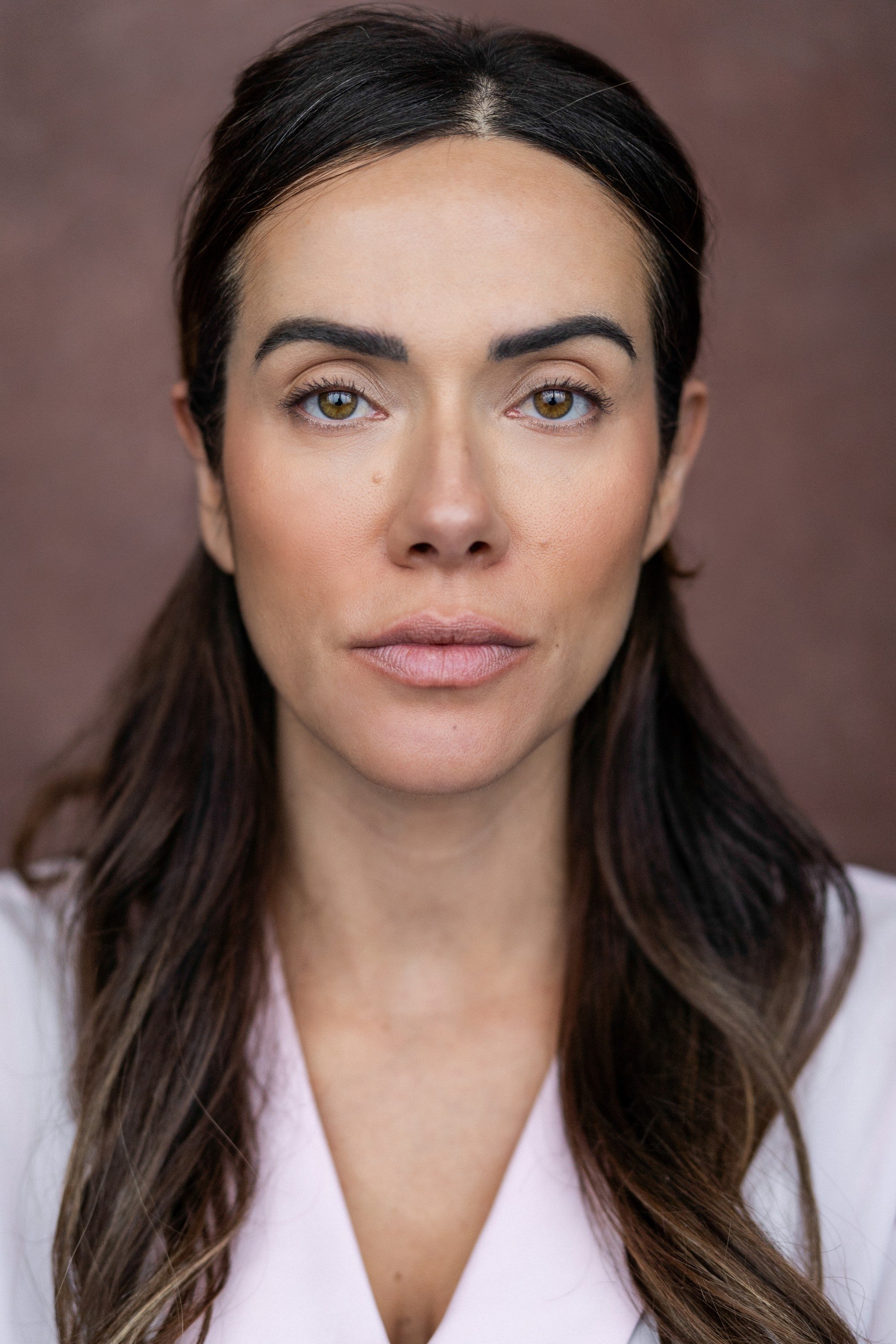 Devora Wilde backdrop