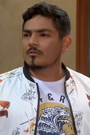 Erick Elera backdrop