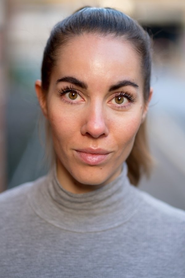 Sarah-Stephanie backdrop