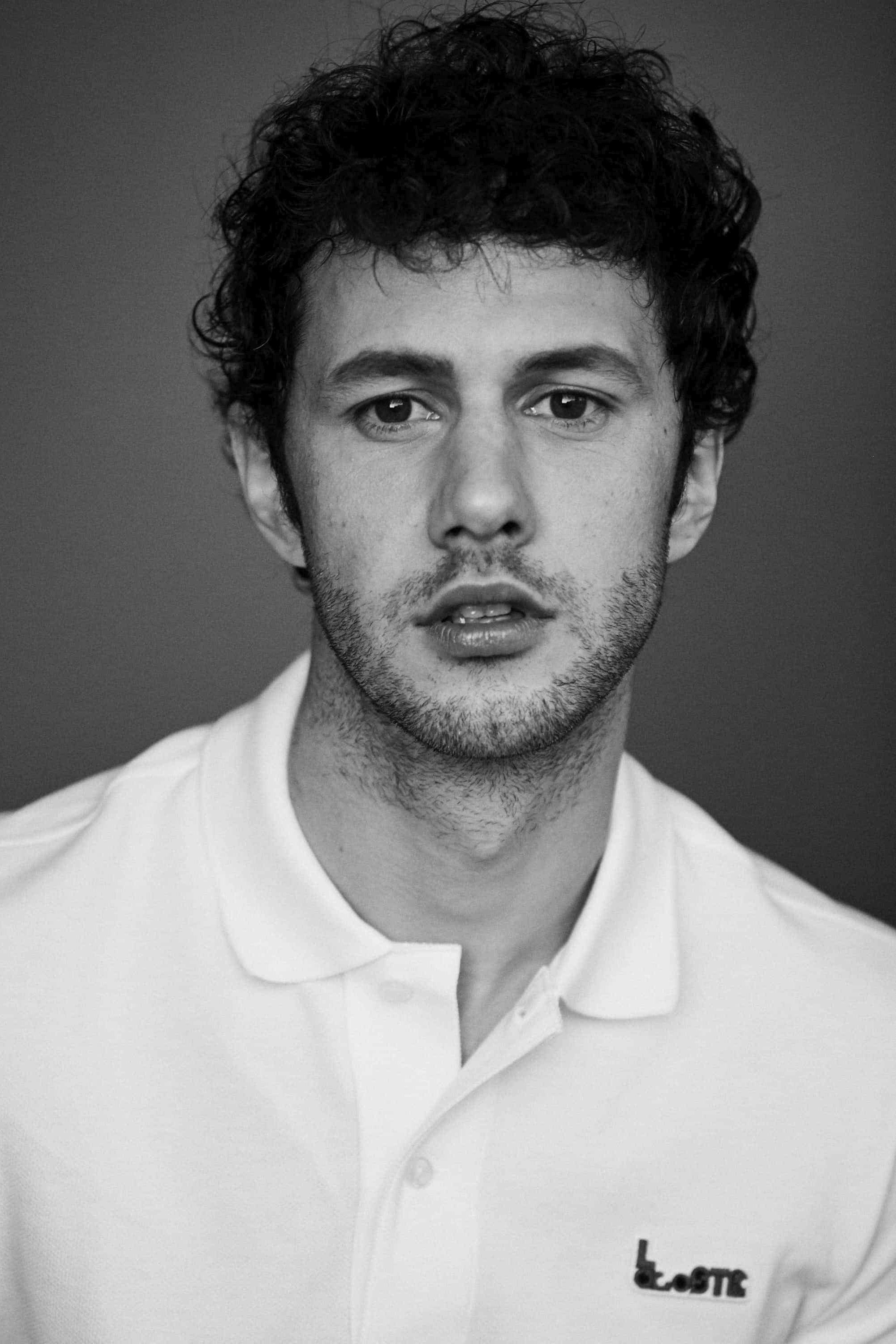 Joe Manjón backdrop