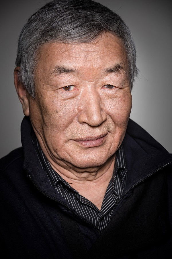 Mikhail Aprosimov backdrop