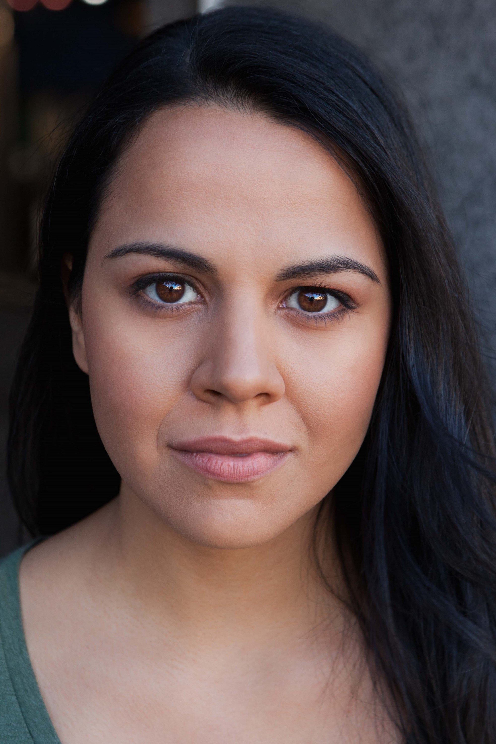 Viviana Chavez backdrop