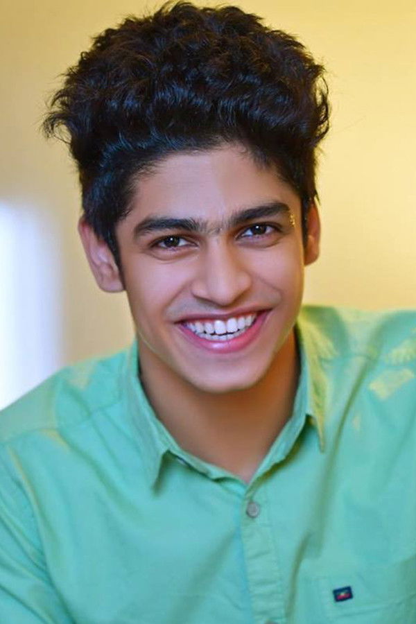 Roshan Abdul Rahoof backdrop