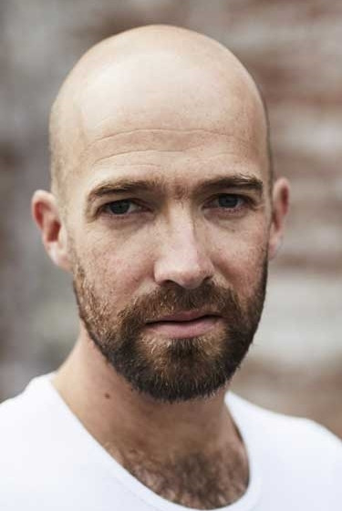 Johannes Benecke backdrop