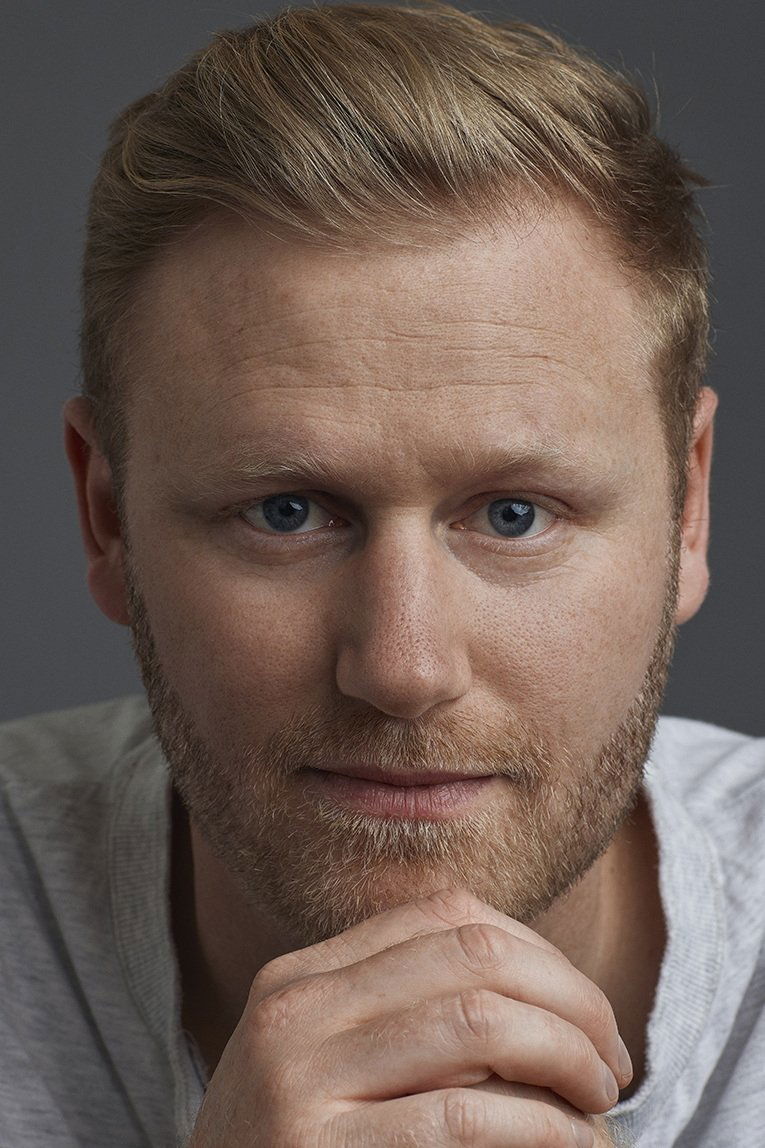 Nick Launchbury backdrop