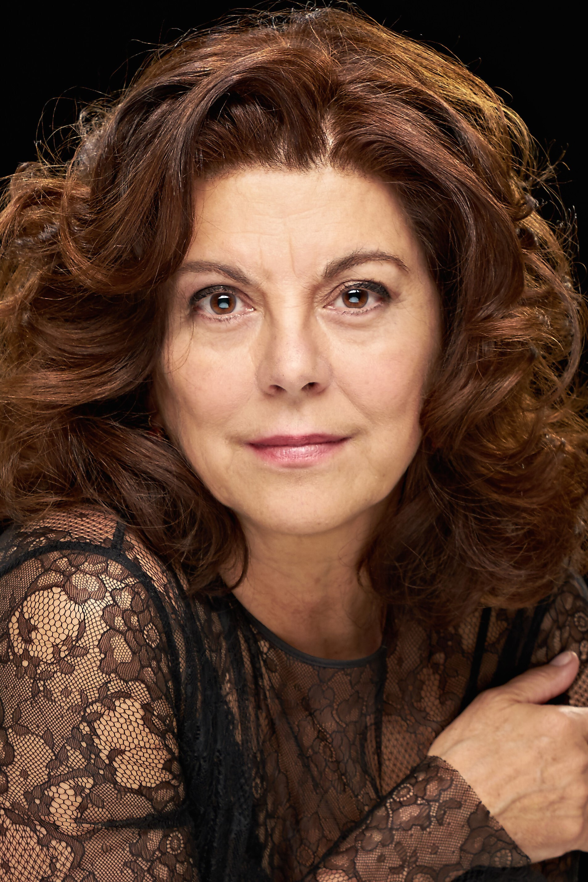 Laura Cepeda → Laura Kepeda backdrop