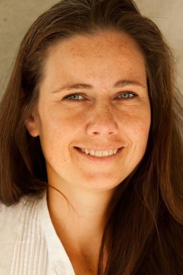 Xhennifer Grin backdrop