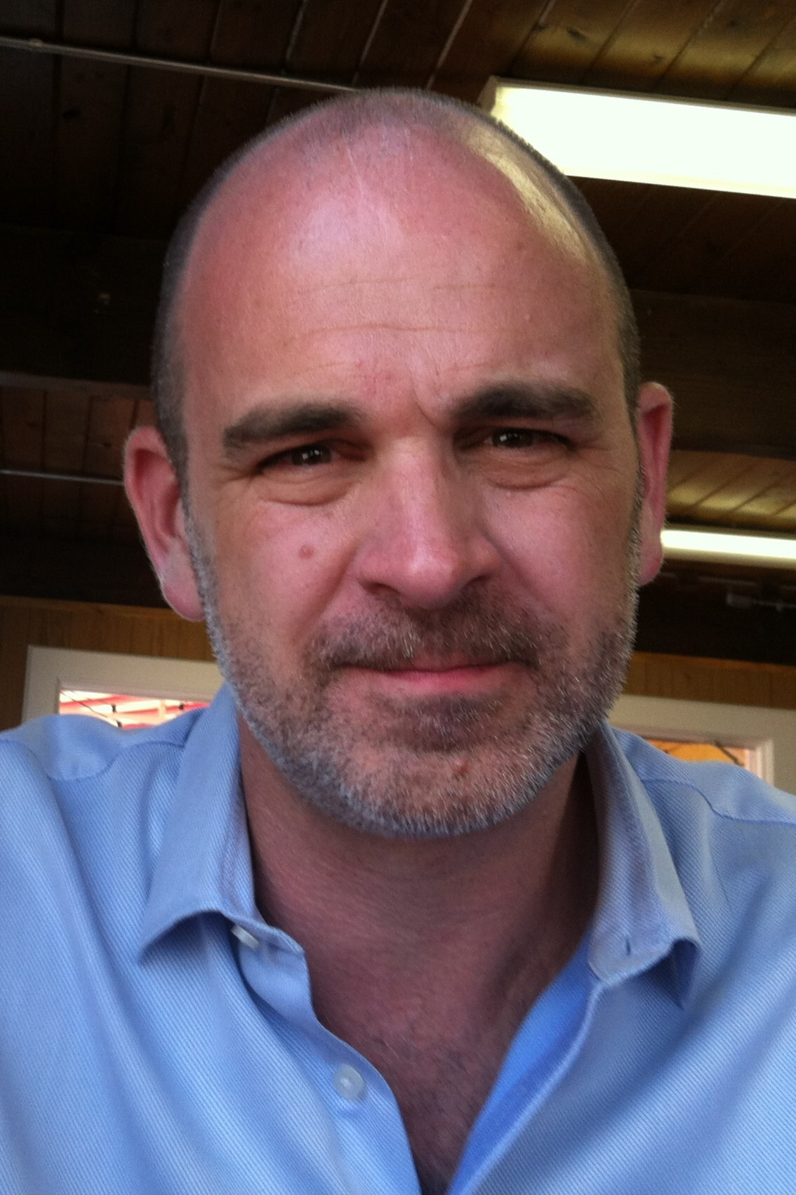 Glen Reynolds backdrop