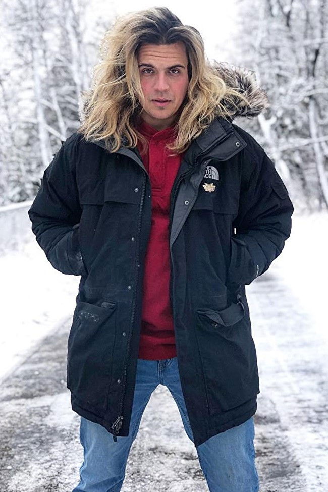 Deven Bromme backdrop