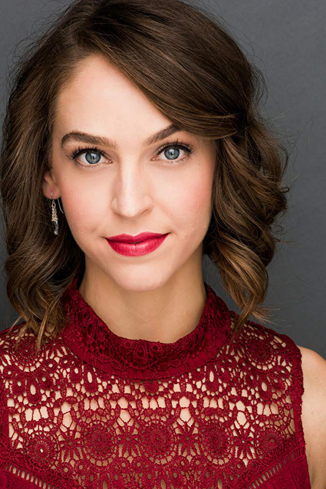 Lizzie Zerebko backdrop