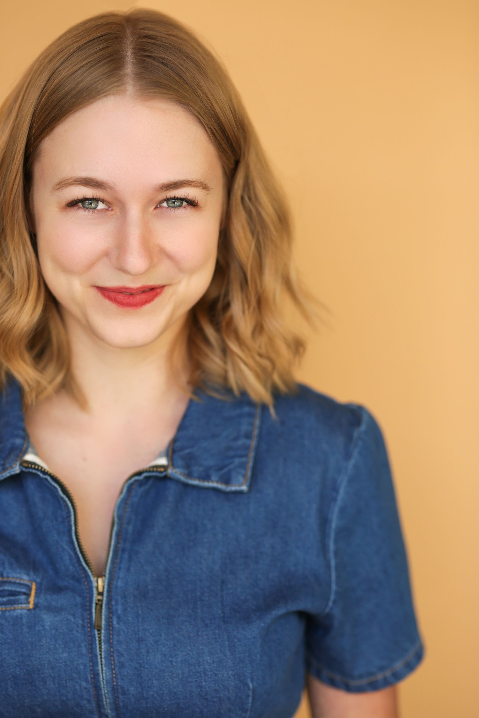 Katie Peabody backdrop