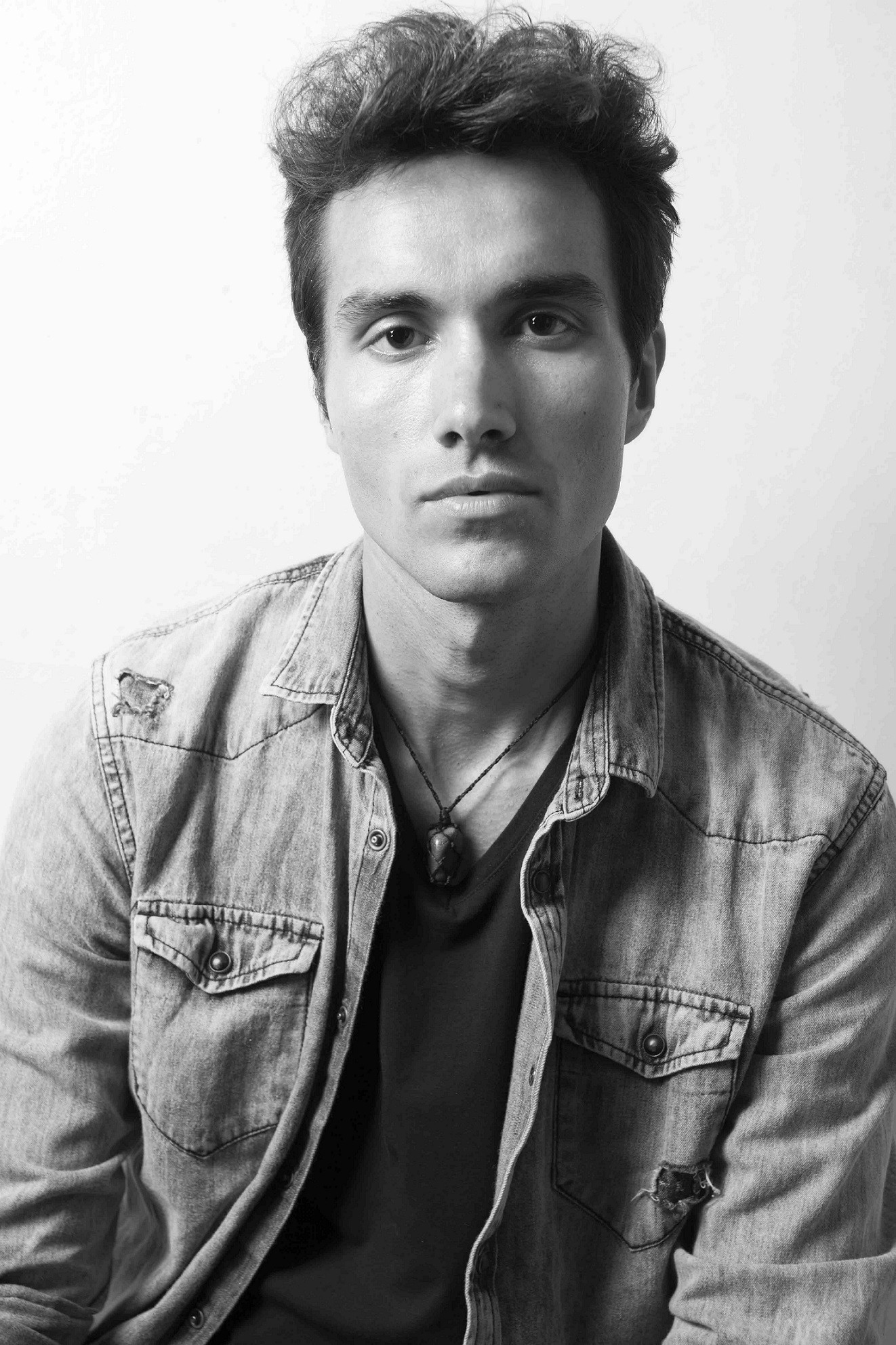 Marlon Blue backdrop