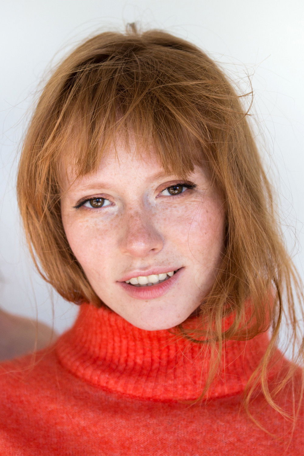 Kira Pievskaya backdrop