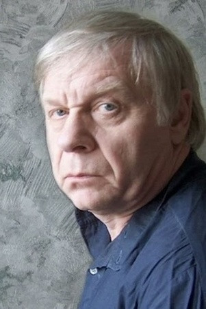 Aleksandr Belov backdrop